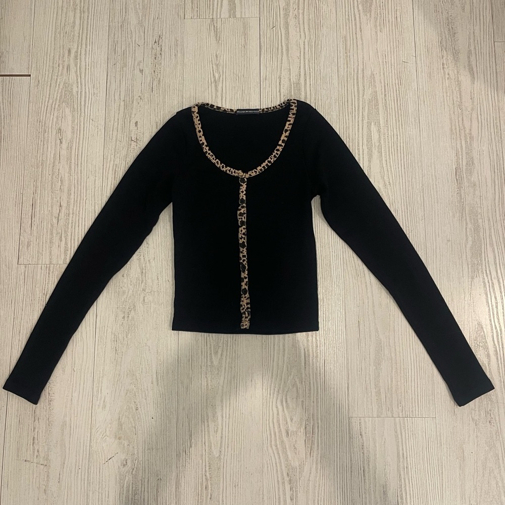 Brandy Melville Cardigan